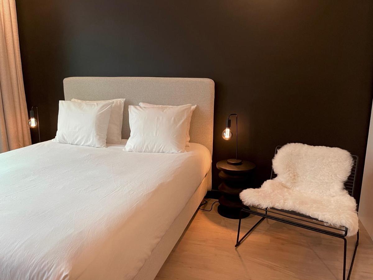 3 Bedroom Art-Nouveau Apartment With Free Parking Гент Екстериор снимка
