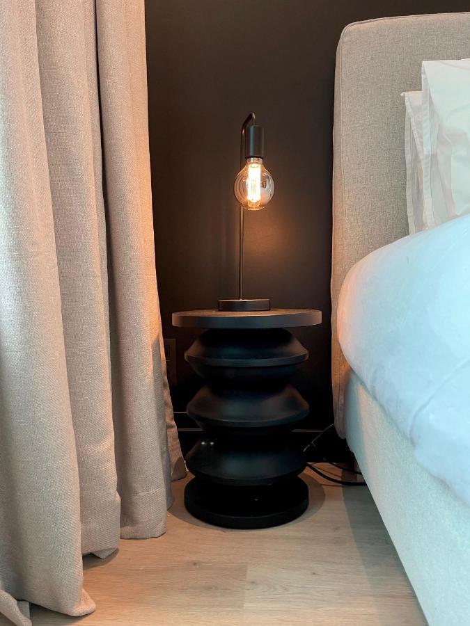 3 Bedroom Art-Nouveau Apartment With Free Parking Гент Екстериор снимка